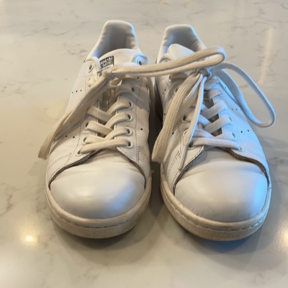 Adidas Stan Smith Shoes - Picture 7 of 10